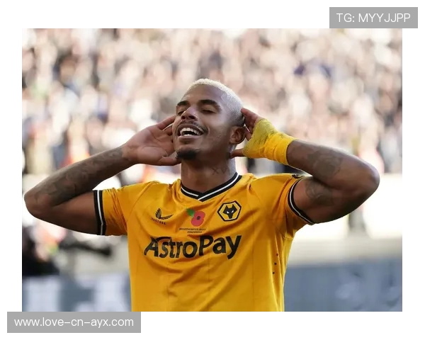 加拉塔萨雷持续加强右侧打击力度，迎接全新挑战