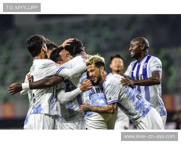 梅州客家力争保级，球队新阵容渐成型