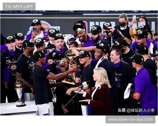 季后赛“精神股赛”盘点:谁最拼? 季后赛“精神股赛”盘点:谁最拼?